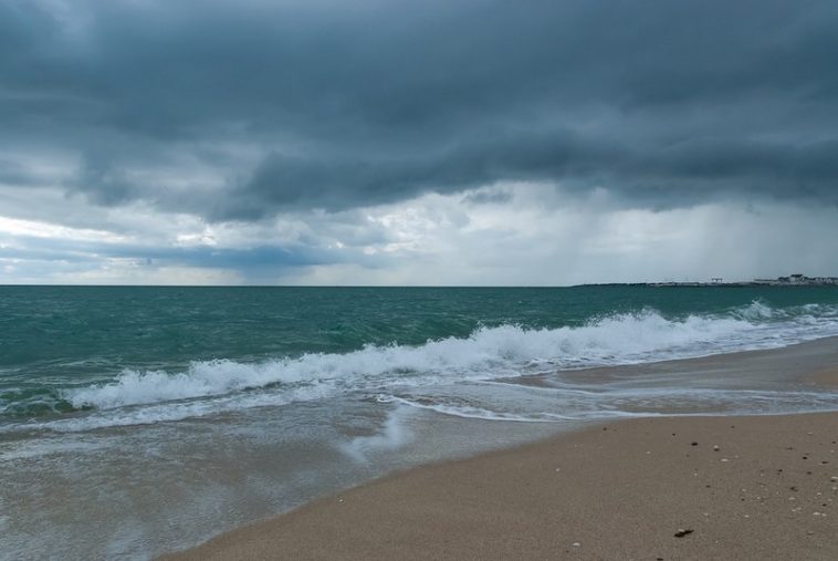 Облачно време над Черноморието, валежи са малко вероятни