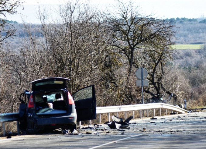 Жестока катастрофа край Варна: Четирима загинаха на място, двама са тежко ранени